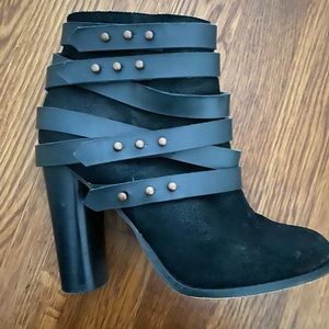 Joe’s Jeans Suede/Leather Black Booties
